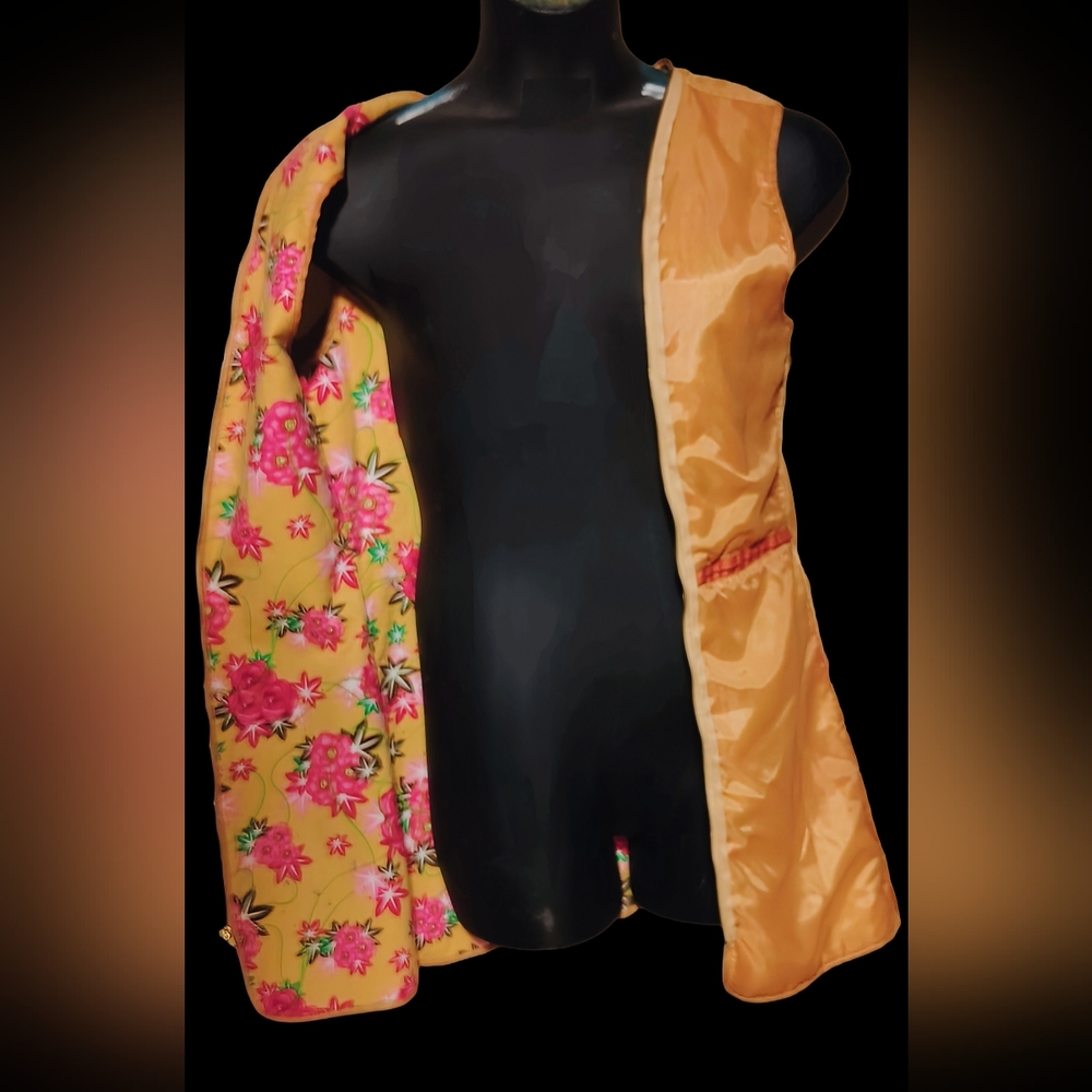 Vintage Misty Harbor Signature Burnt Orange Rain Coat W/ Removable Floral Liner - Picture 8 of 15